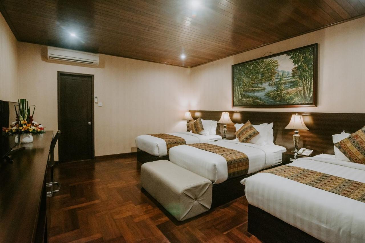 Arthur Suites By Mahavilas Kuta Lombok Exterior foto